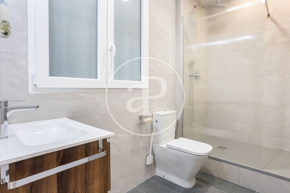 1 soveværelse Lejlighed til leje i Valencia by - € 2.200 (Ref: 9831613)