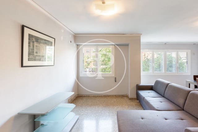 Apartamento de 4 habitaciones en Trinitat, València ciudad en venta - 345.000 € (Ref: 9831614)