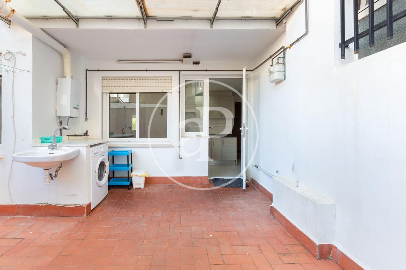 Apartamento de 4 habitaciones en València ciudad en venta - 345.000 € (Ref: 9831614)