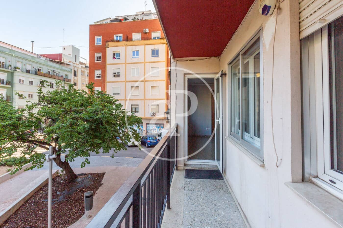 Apartamento de 4 habitaciones en València ciudad en venta - 345.000 € (Ref: 9831614)