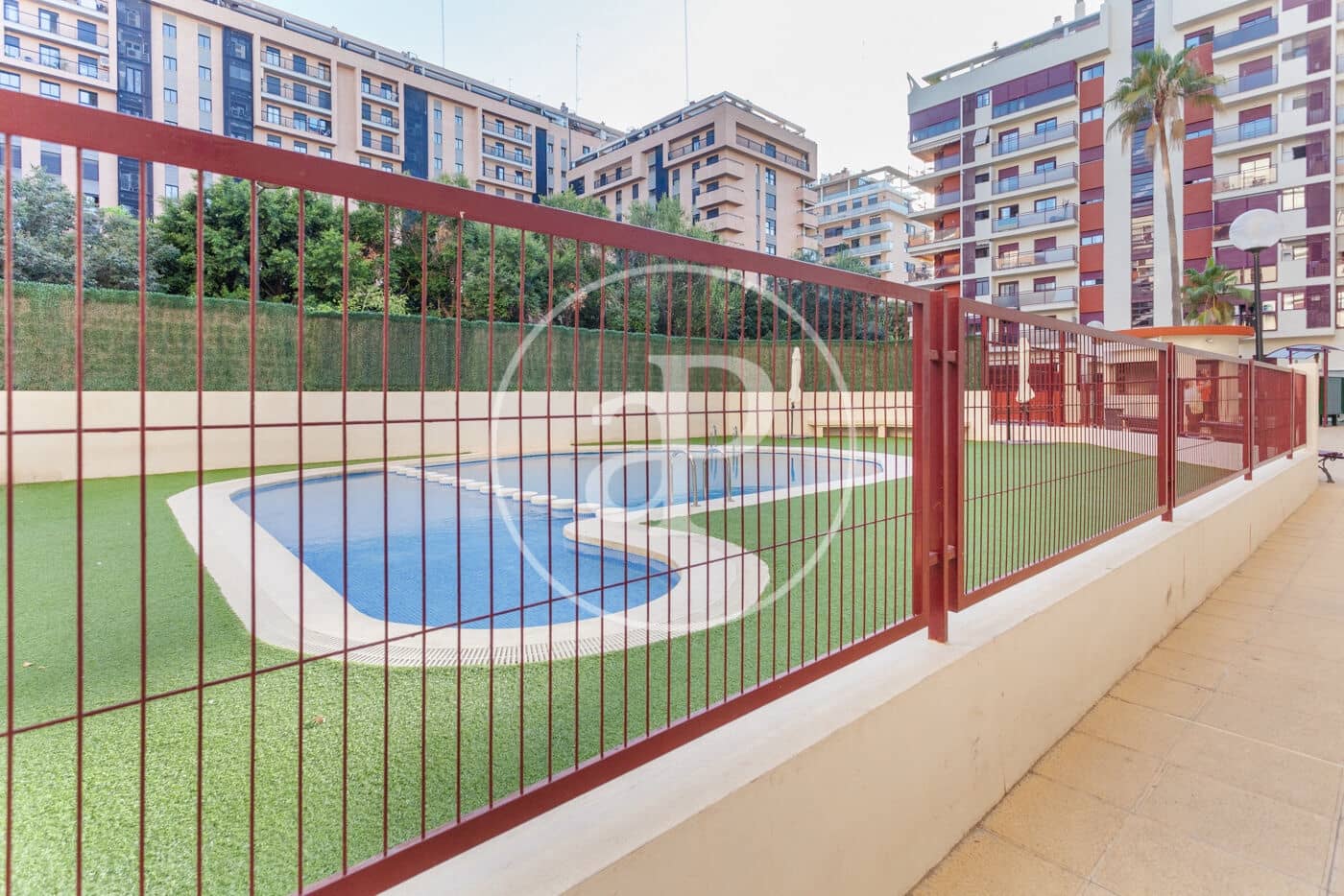 2 Zimmer Apartment zu vermieten in Valencia Stadt mit Pool Garage - 1.500 € (Ref: 9831616)