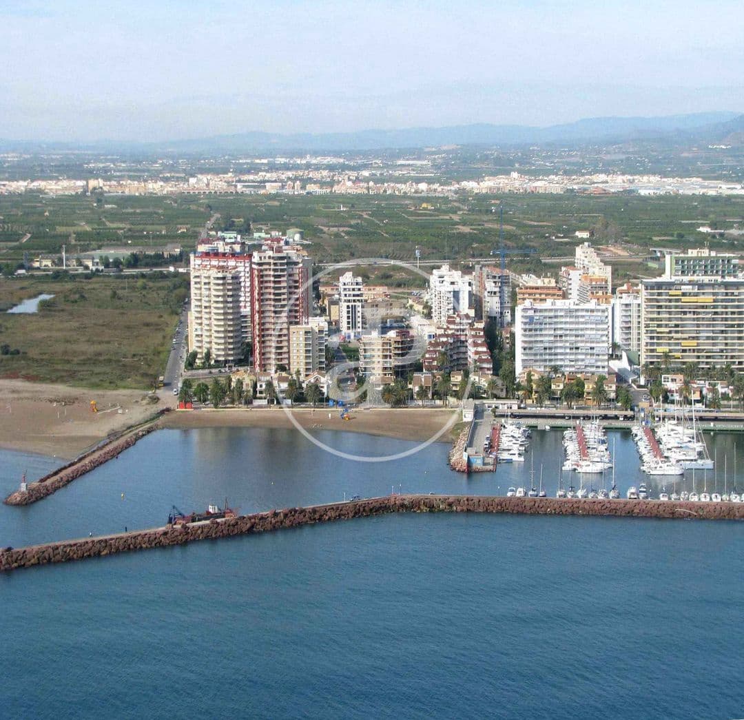 3 bedroom Apartment for sale in La Pobla de Farnals - € 200,000 (Ref: 9831617)