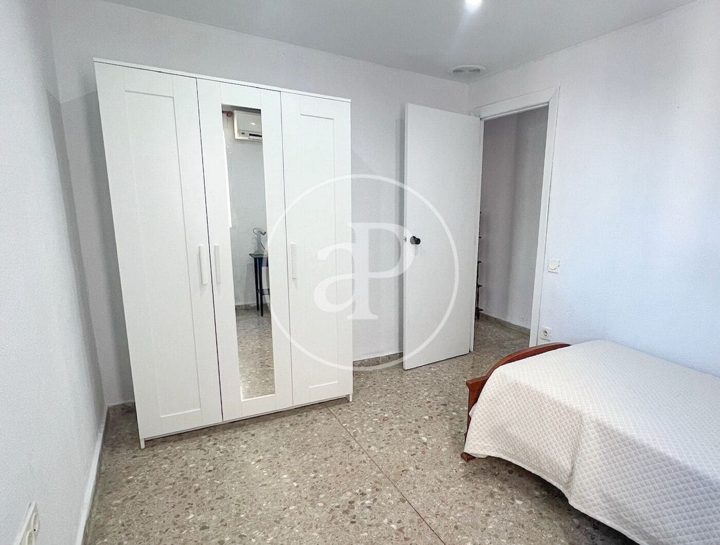 3 bedroom Apartment for sale in La Pobla de Farnals - € 200,000 (Ref: 9831617)