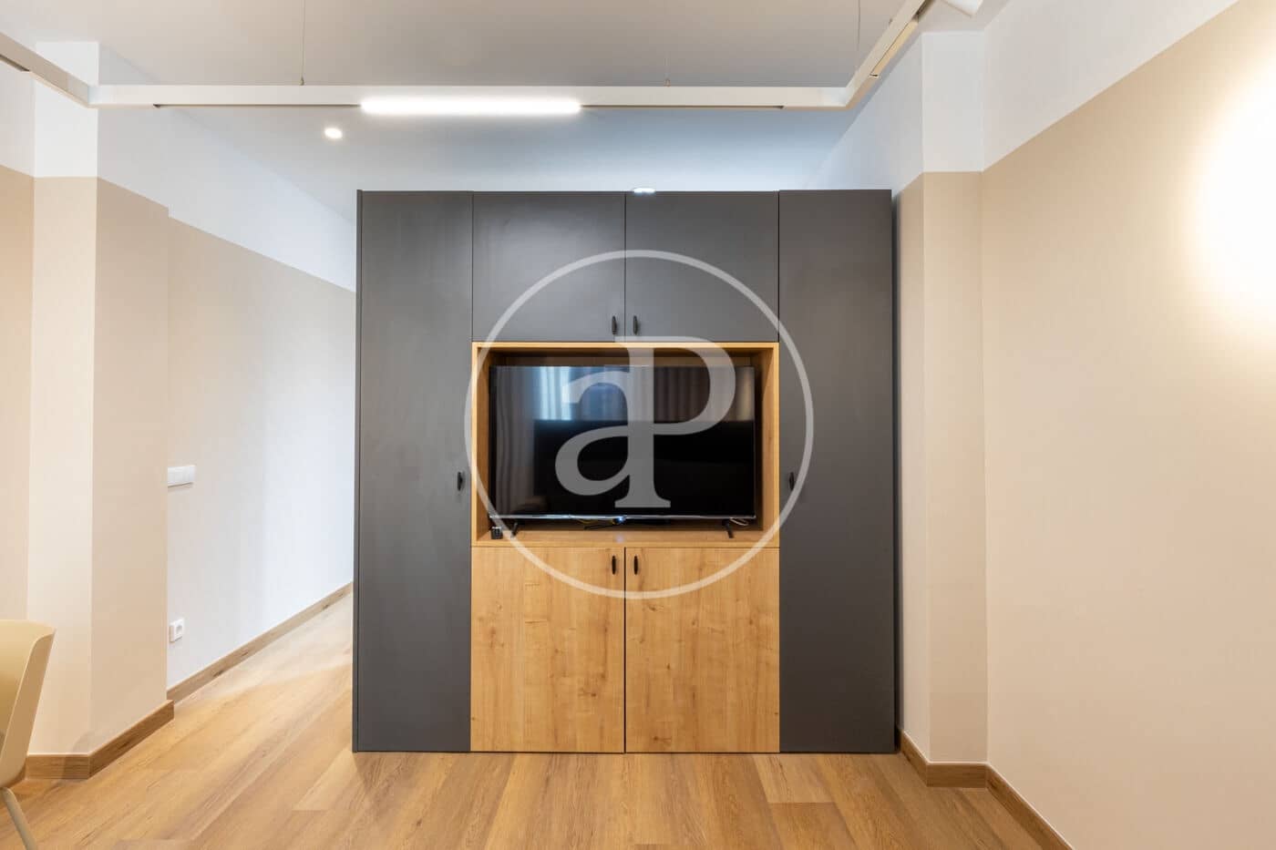 1 bedroom Apartment for rent in Valencia city - € 1,500 (Ref: 9833731)