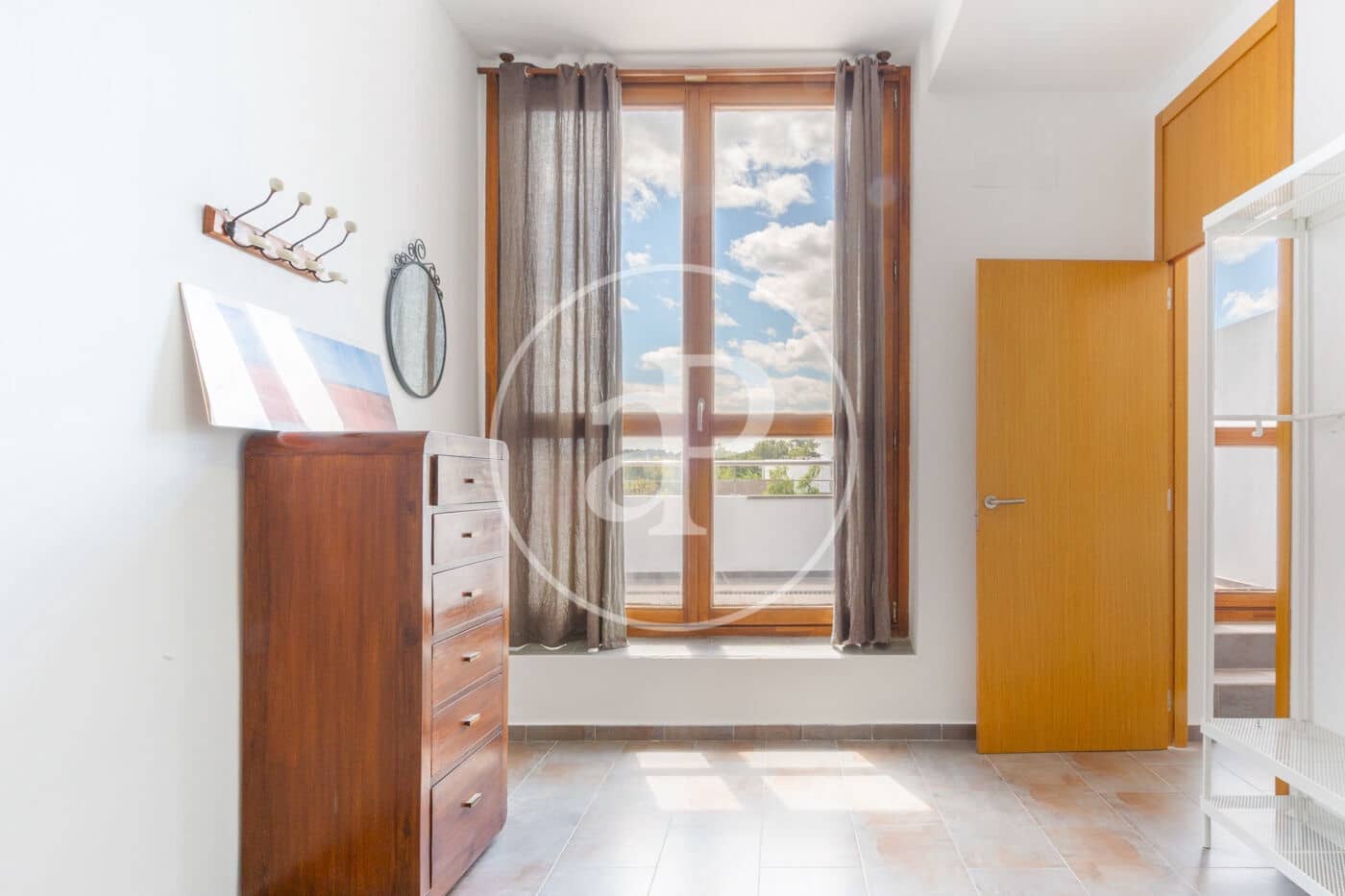 4 bedroom Villa for sale in Chiva - € 475,000 (Ref: 9833732)