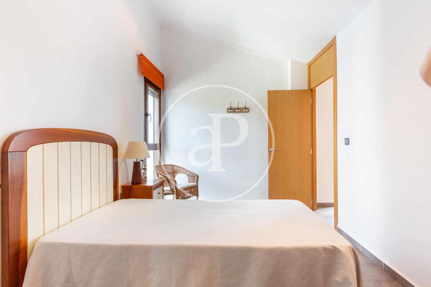 4 bedroom Villa for sale in Chiva - € 475,000 (Ref: 9833732)