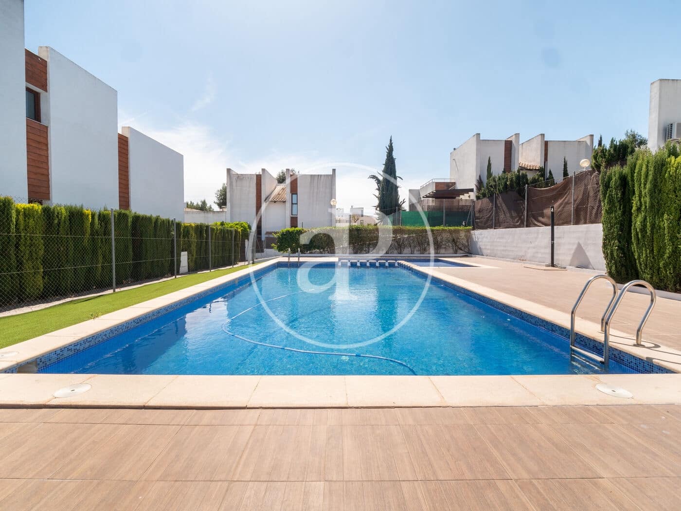 4 bedroom Villa for sale in Chiva - € 475,000 (Ref: 9833732)