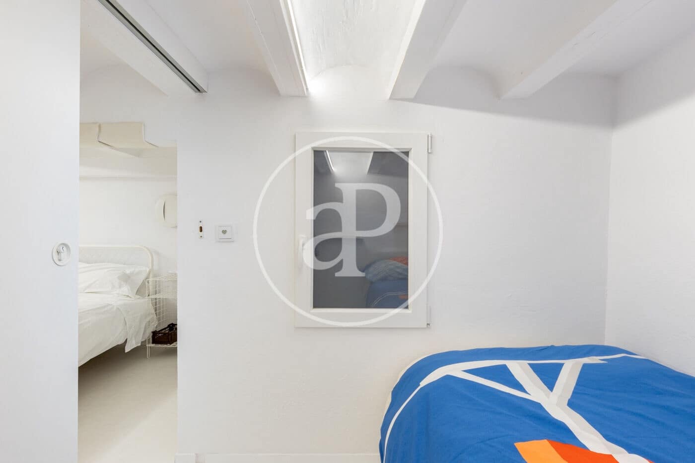 2 bedroom Villa for rent in Valencia city - € 1,300 (Ref: 9833733)