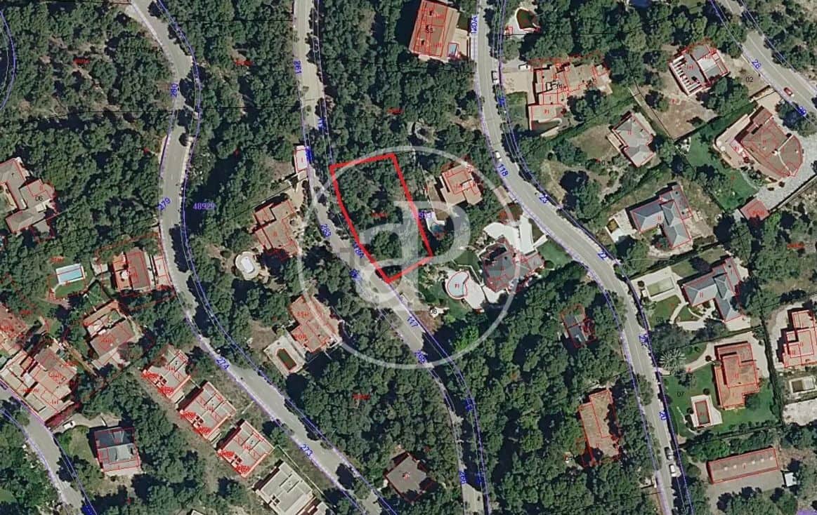 Teren niezagospodarowany na sprzedaż w Chiva - 115 000 € (Ref: 9833734)