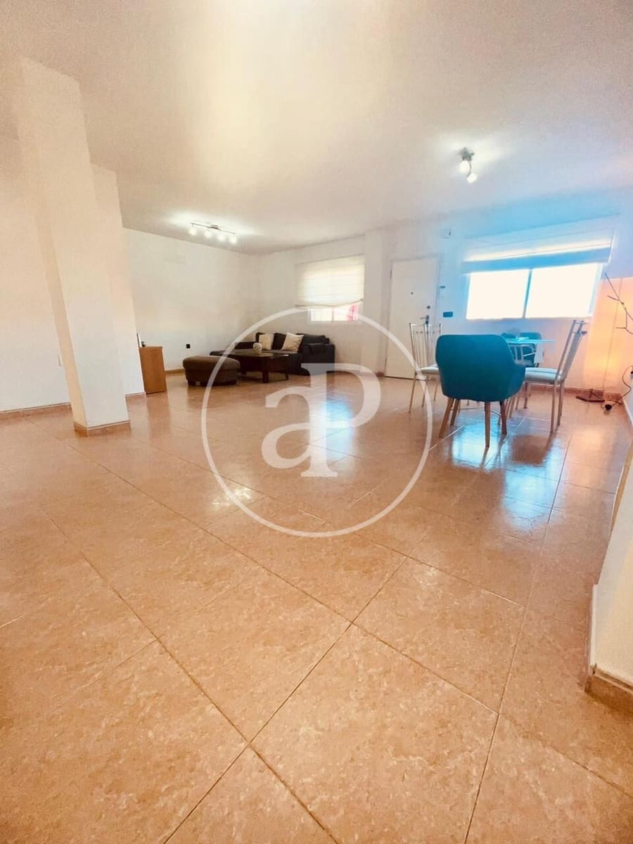 3 soveværelse Villa til salg i Alicante by - € 280.000 (Ref: 9836694)