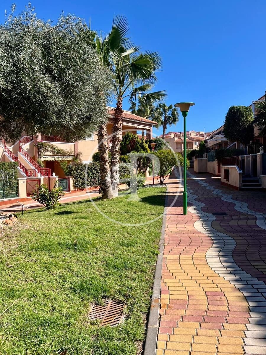 3 soveværelse Villa til salg i Alicante by - € 280.000 (Ref: 9836694)