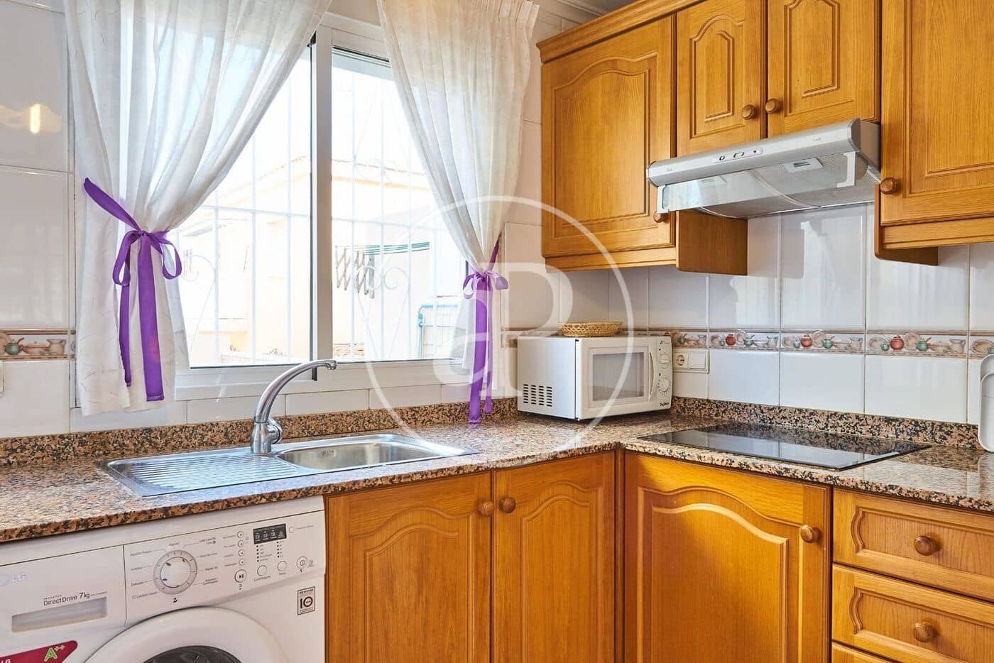 3 bedroom Villa for rent in Alicante / Alacant city - € 2,400 (Ref: 9836695)