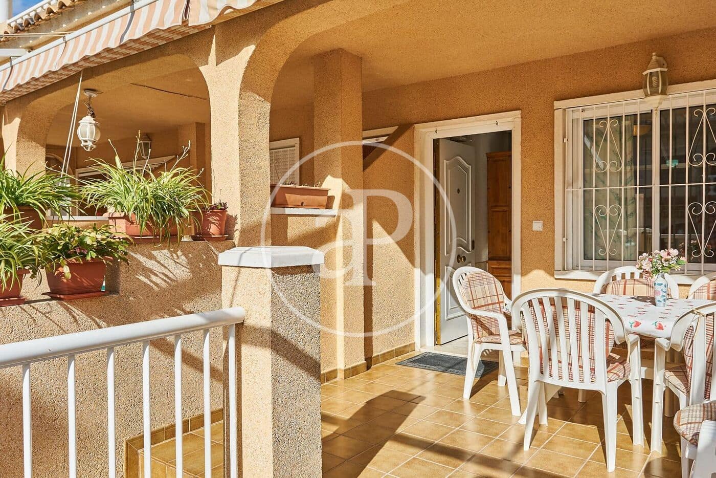 3 bedroom Villa for rent in Alicante / Alacant city - € 2,400 (Ref: 9836695)