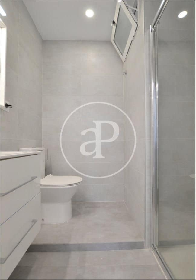 3 bedroom Apartment for rent in Valencia city - € 1,600 (Ref: 9836696)
