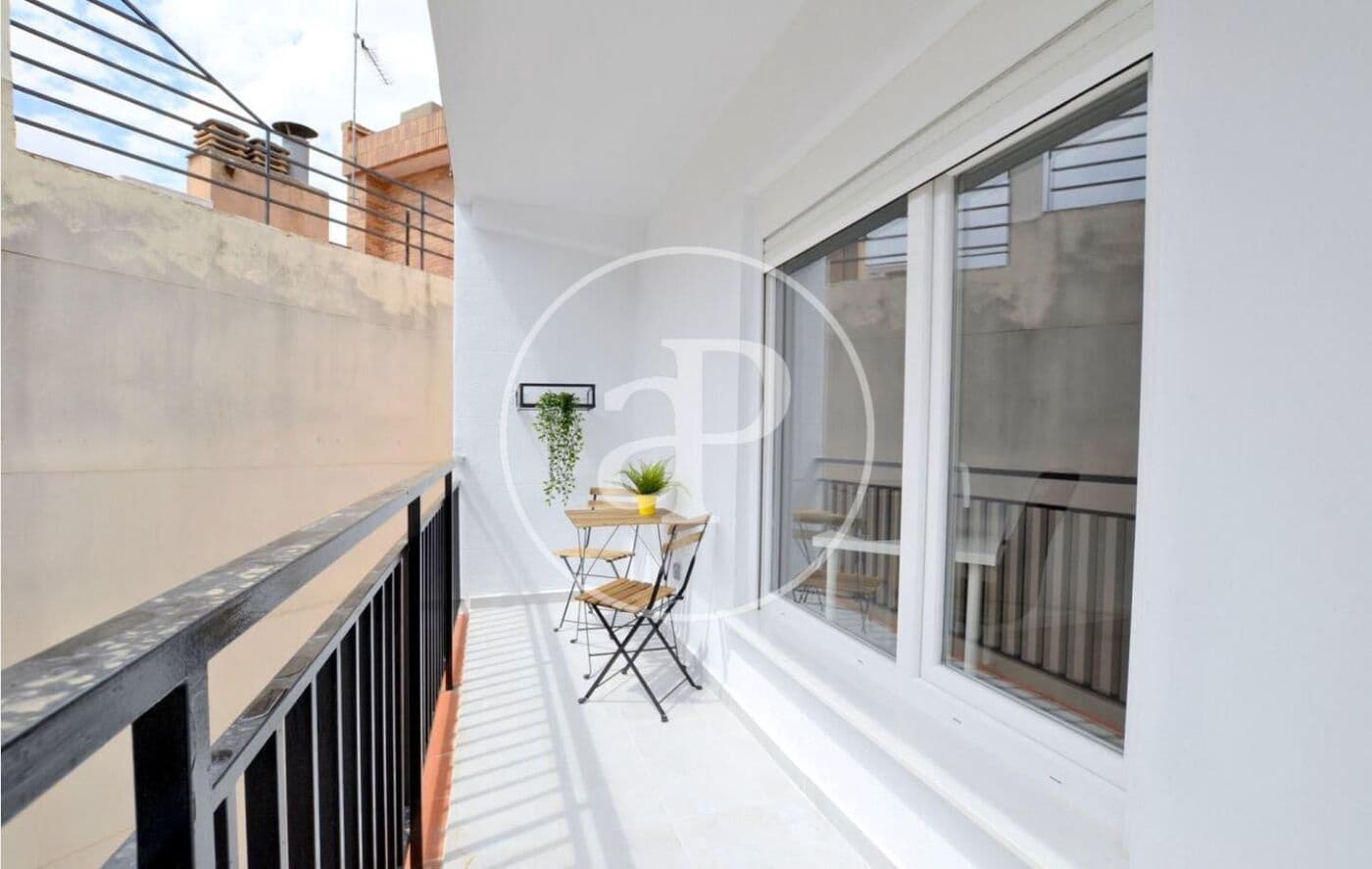 3 bedroom Apartment for rent in Valencia city - € 1,600 (Ref: 9836696)