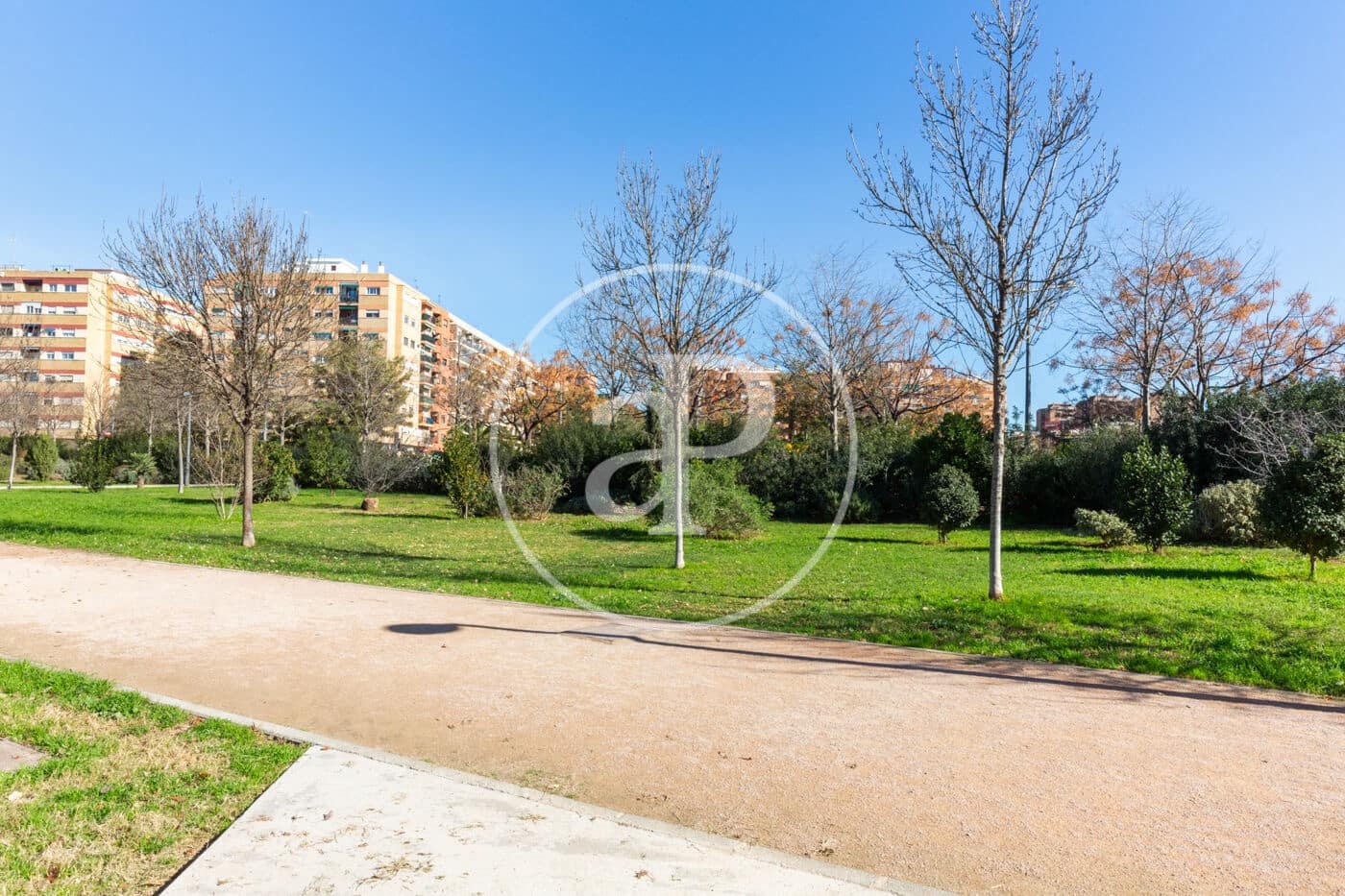 Apartamento de 3 habitaciones en València ciudad en venta - 330.000 € (Ref: 9836697)