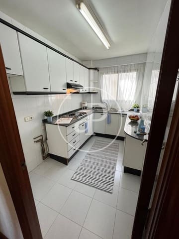 3 makuuhuone Huoneisto vuokrattavana paikassa Russafa, Valencia kaupunki - 1 800 € (Ref: 9839323)