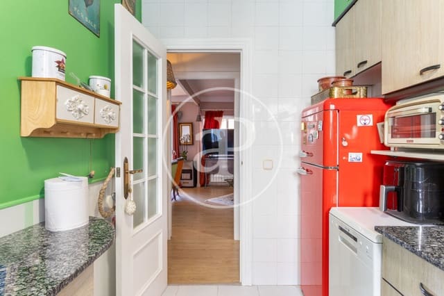 Apartamento de 3 habitaciones en Russafa, València ciudad en alquiler - 1.800 € (Ref: 9839323)