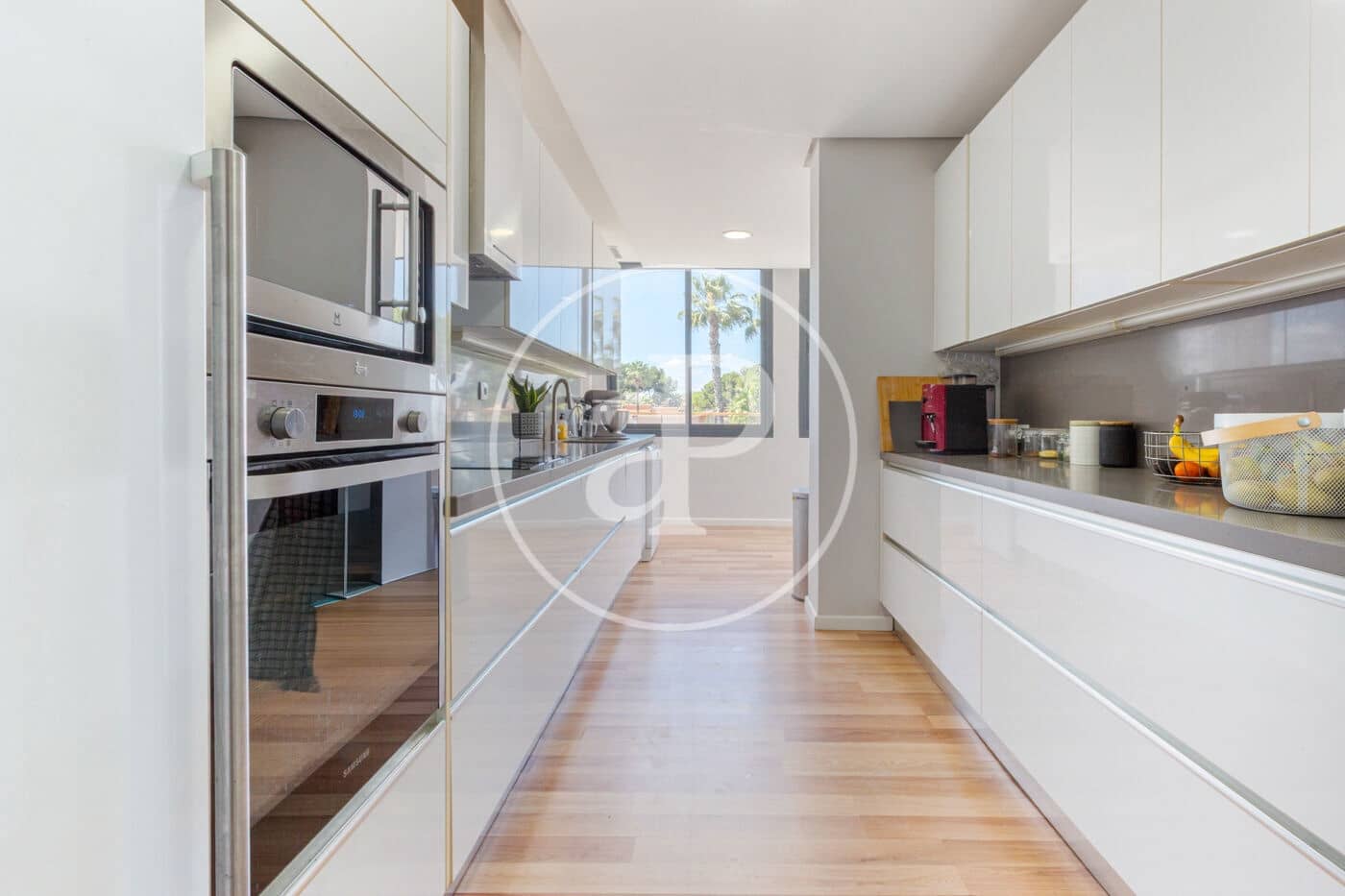5 bedroom Villa for sale in L'Eliana with pool - € 895,000 (Ref: 9839328)