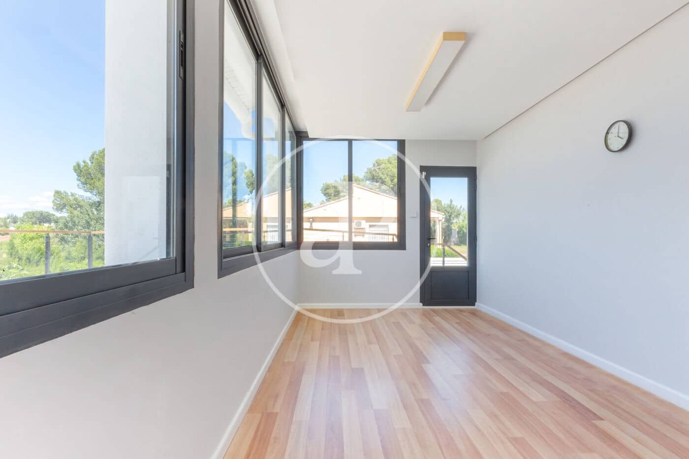 5 bedroom Villa for sale in L'Eliana with pool - € 895,000 (Ref: 9839328)