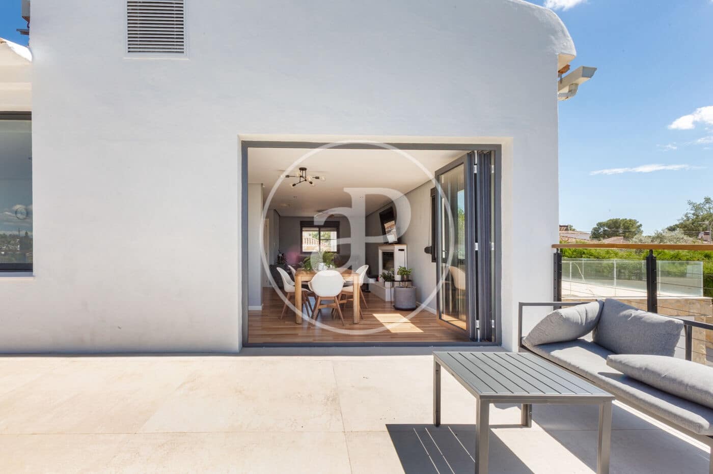 5 bedroom Villa for sale in L'Eliana with pool - € 895,000 (Ref: 9839328)