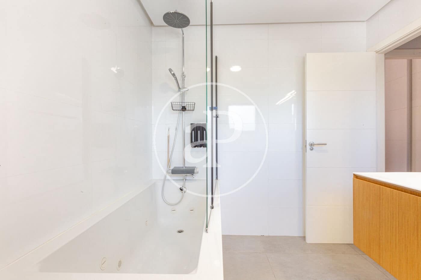 5 bedroom Villa for sale in L'Eliana with pool - € 895,000 (Ref: 9839328)