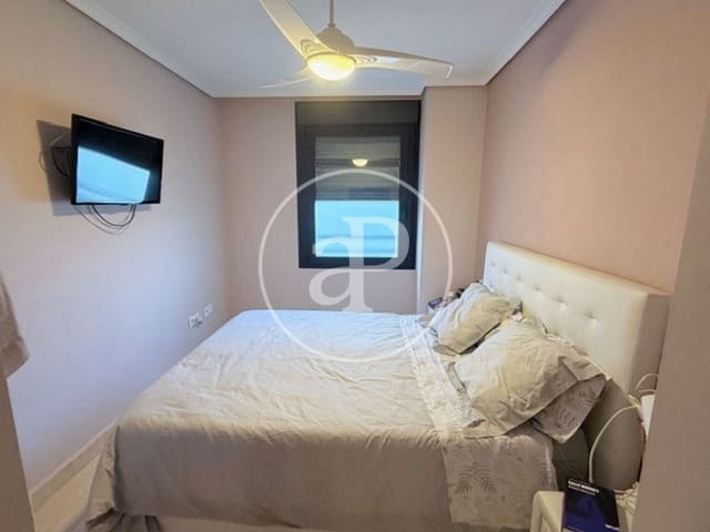 3 quarto Apartamento para arrendar em Ciutat de les Arts i de les Ciencies, Valência cidade com piscina garagem - 2 100 € (Ref: 9843471)