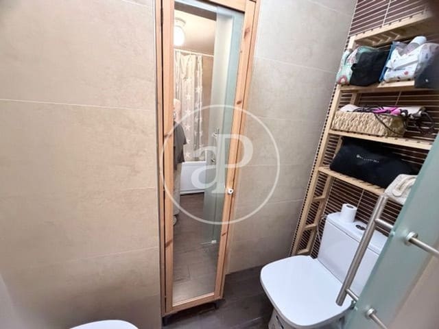 3 quarto Apartamento para arrendar em Ciutat de les Arts i de les Ciencies, Valência cidade com piscina garagem - 2 100 € (Ref: 9843471)