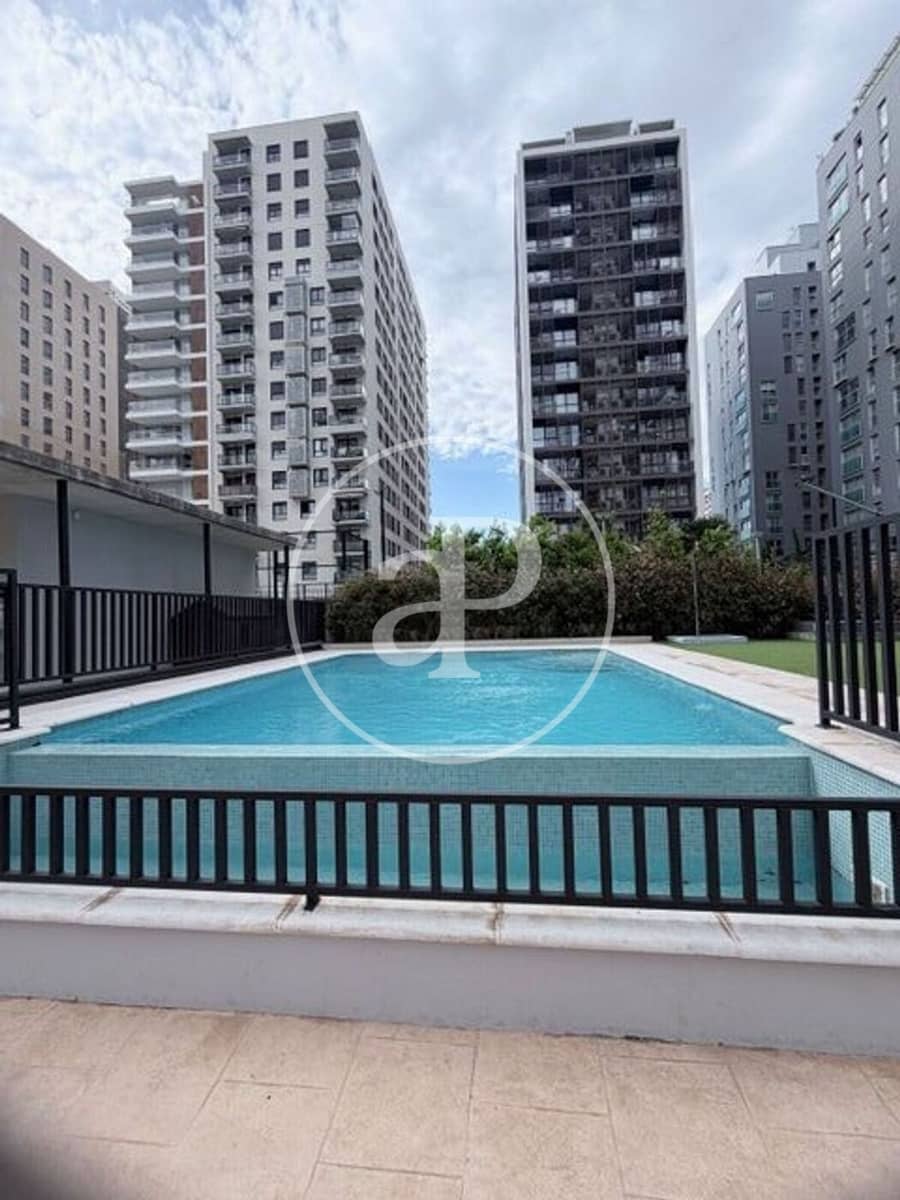3 quarto Apartamento para arrendar em Valencia cidade com piscina garagem - 2 100 € (Ref: 9843471)