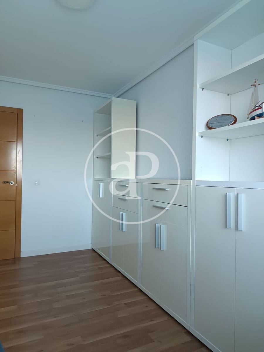 3 sypialnia Apartament do wynajęcia w Xirivella z garażem - 1 350 € (Ref: 9843472)