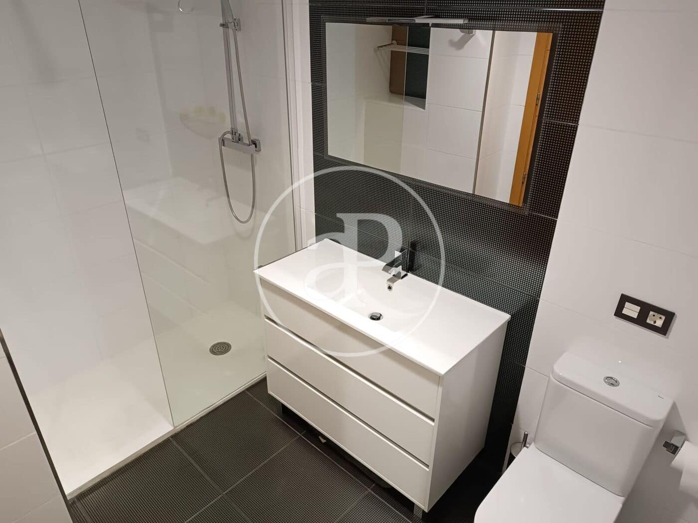 3 sypialnia Apartament do wynajęcia w Xirivella z garażem - 1 350 € (Ref: 9843472)