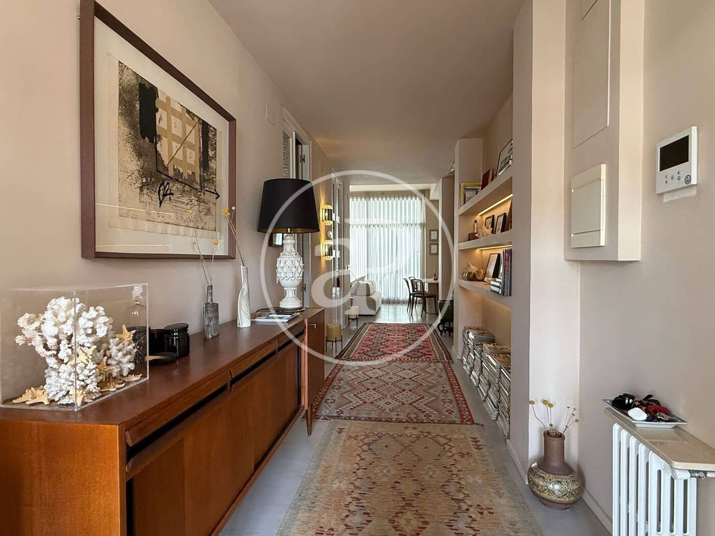 2 bedroom Apartment for rent in Valencia city - € 2,900 (Ref: 9846304)