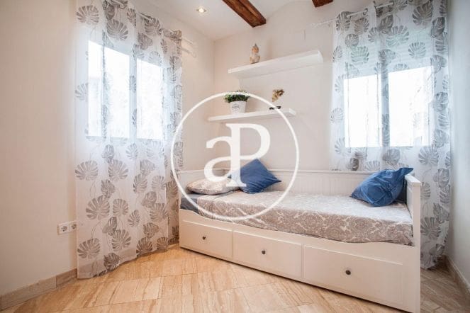 2 sovrum Lägenhet att hyra i Valencia stad - 1 500 € (Ref: 9846305)