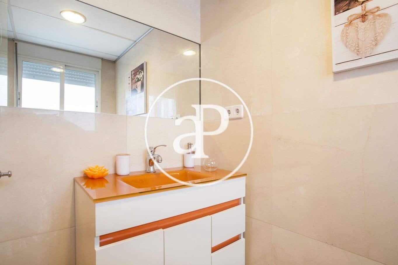 2 sovrum Lägenhet att hyra i Valencia stad - 1 500 € (Ref: 9846305)