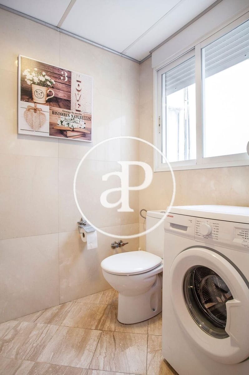2 sovrum Lägenhet att hyra i Valencia stad - 1 500 € (Ref: 9846305)