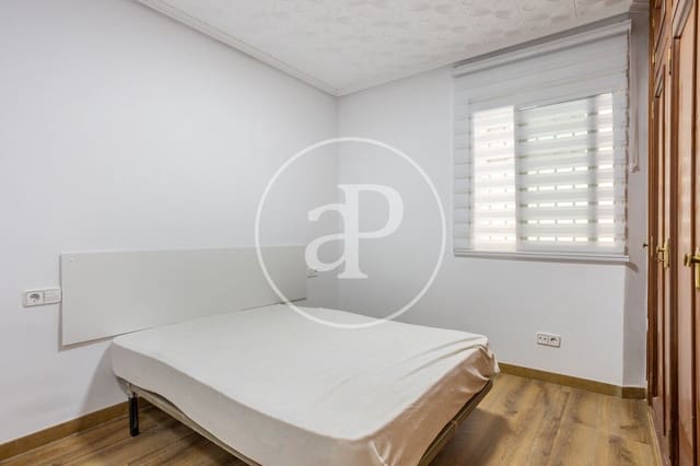 3 bedroom Apartment for rent in Campanar, Valencia city - € 1,350 (Ref: 9846306)