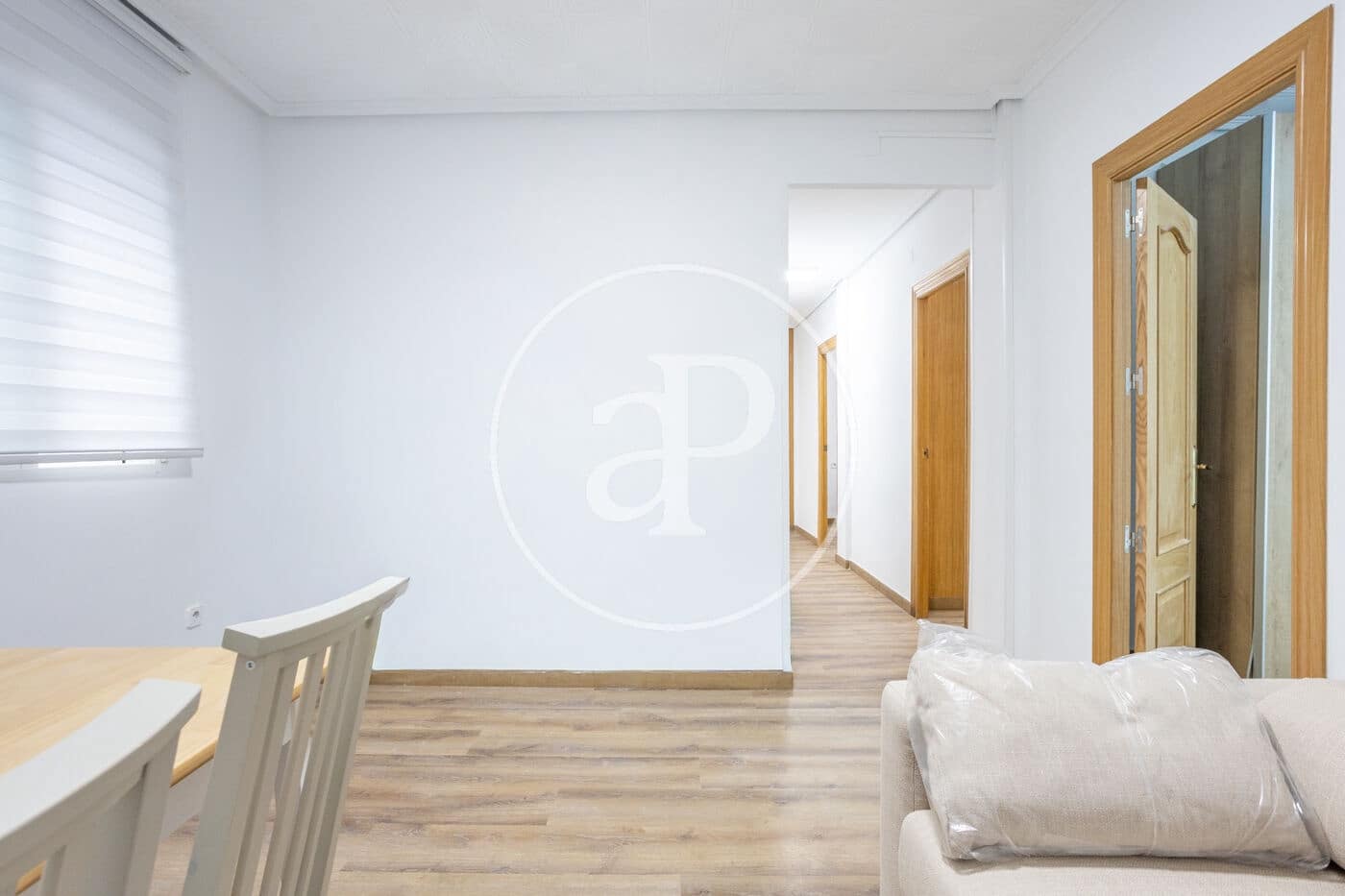 3 bedroom Apartment for rent in Valencia city - € 1,350 (Ref: 9846306)