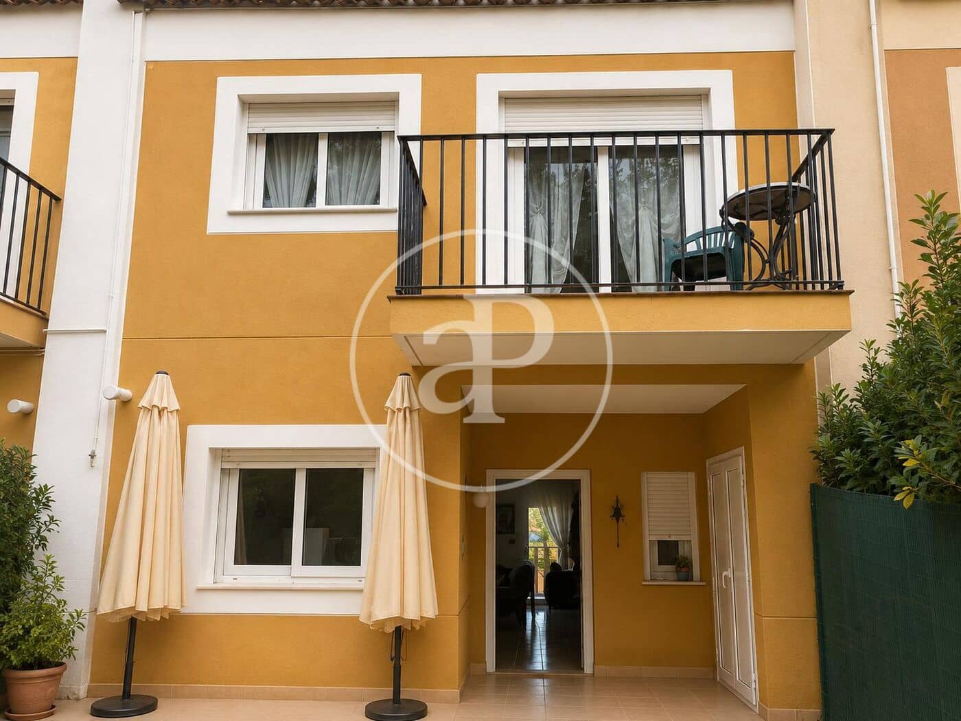 4 makuuhuone Huvila myytävänä paikassa Chiva mukana uima-altaan - 299 999 € (Ref: 9846309)