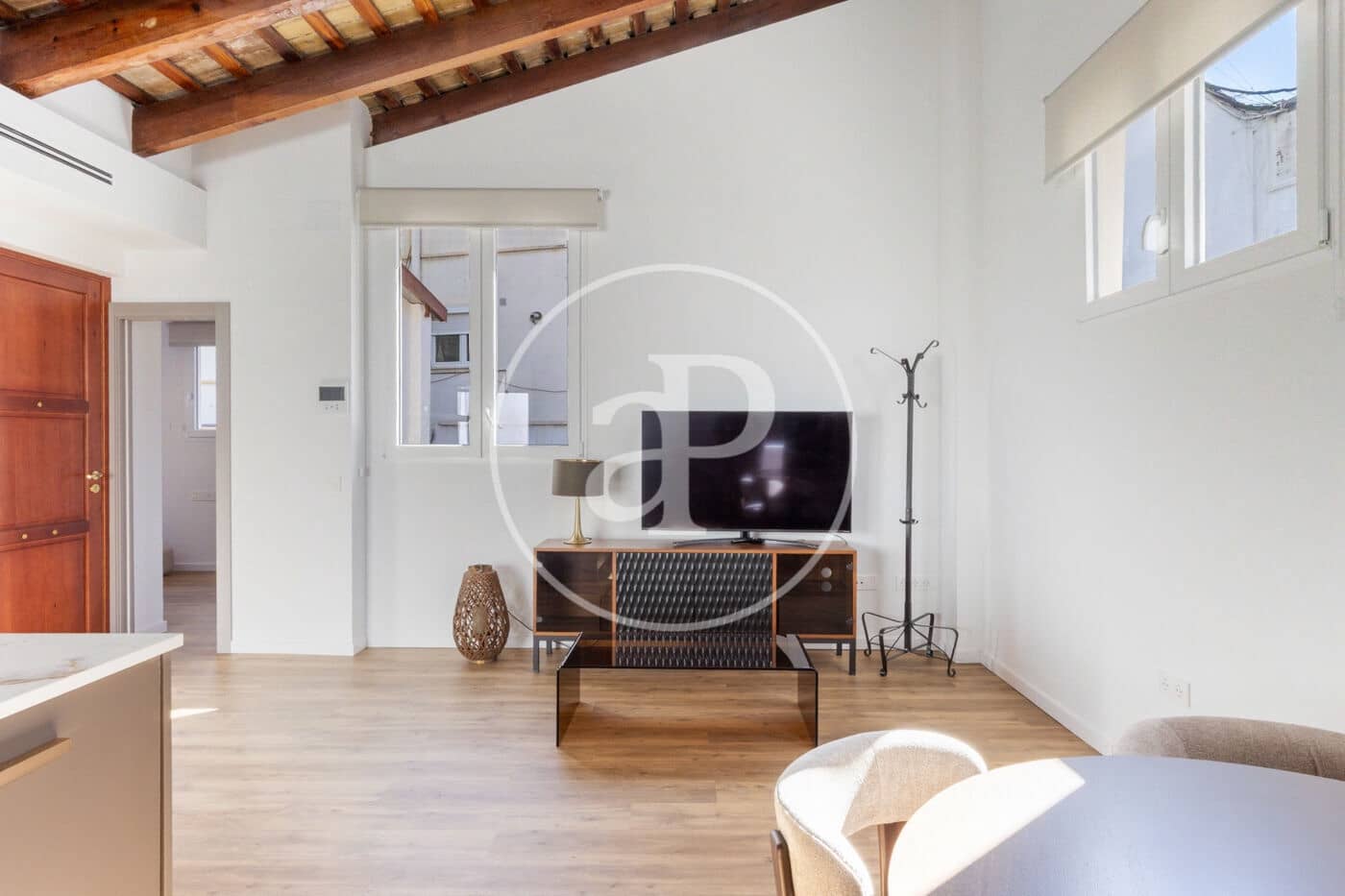 2 bedroom Penthouse for rent in Valencia city - € 1,900 (Ref: 9846310)