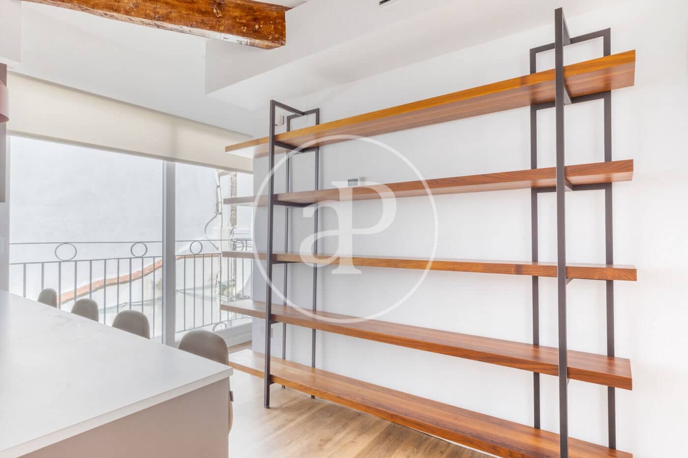 2 bedroom Penthouse for rent in Valencia city - € 1,900 (Ref: 9846310)