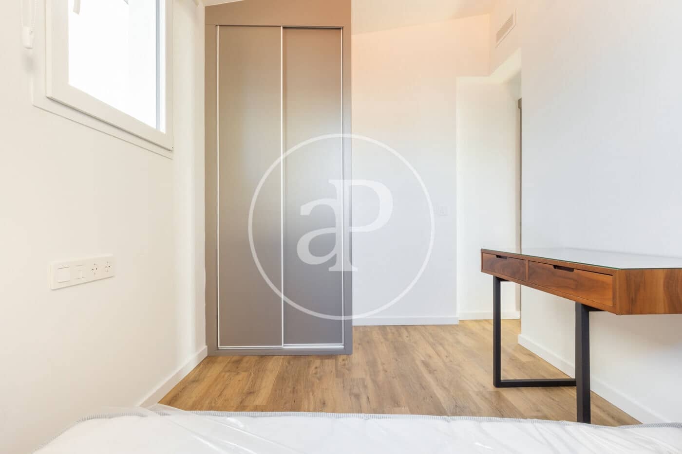2 bedroom Penthouse for rent in Valencia city - € 1,900 (Ref: 9846310)