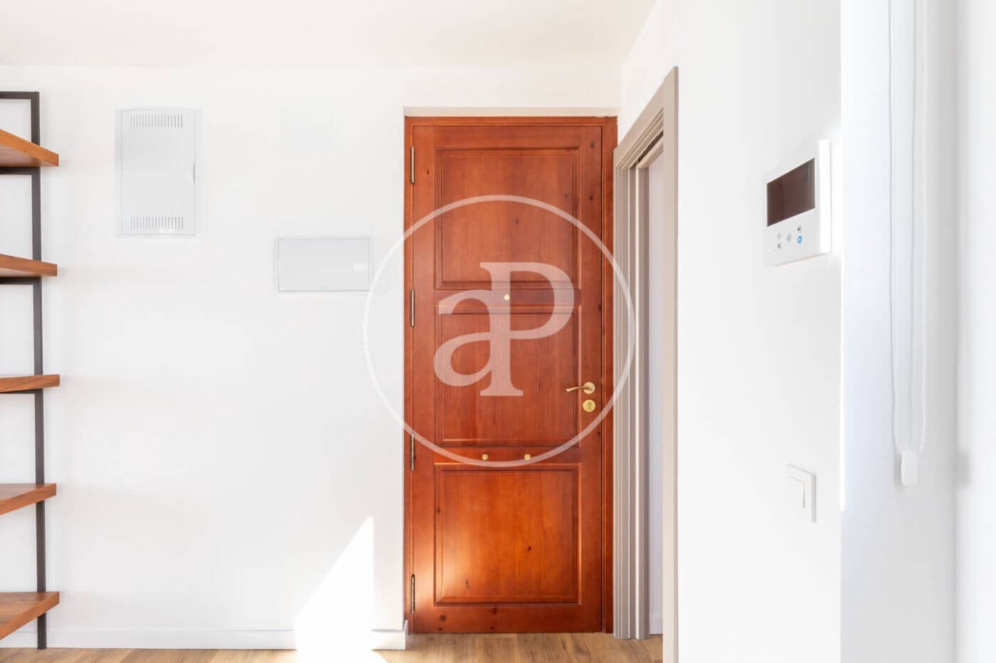 2 bedroom Penthouse for rent in Valencia city - € 1,900 (Ref: 9846310)