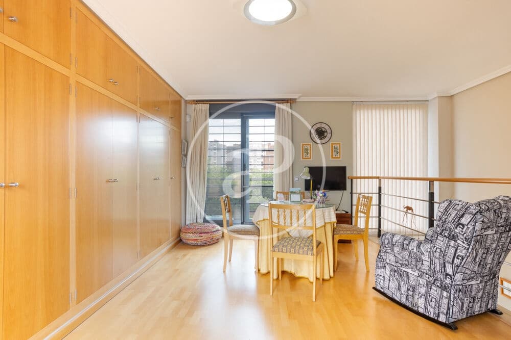 4 soveværelse Villa til salg i Castello de la Plana med swimmingpool - € 450.000 (Ref: 9849459)