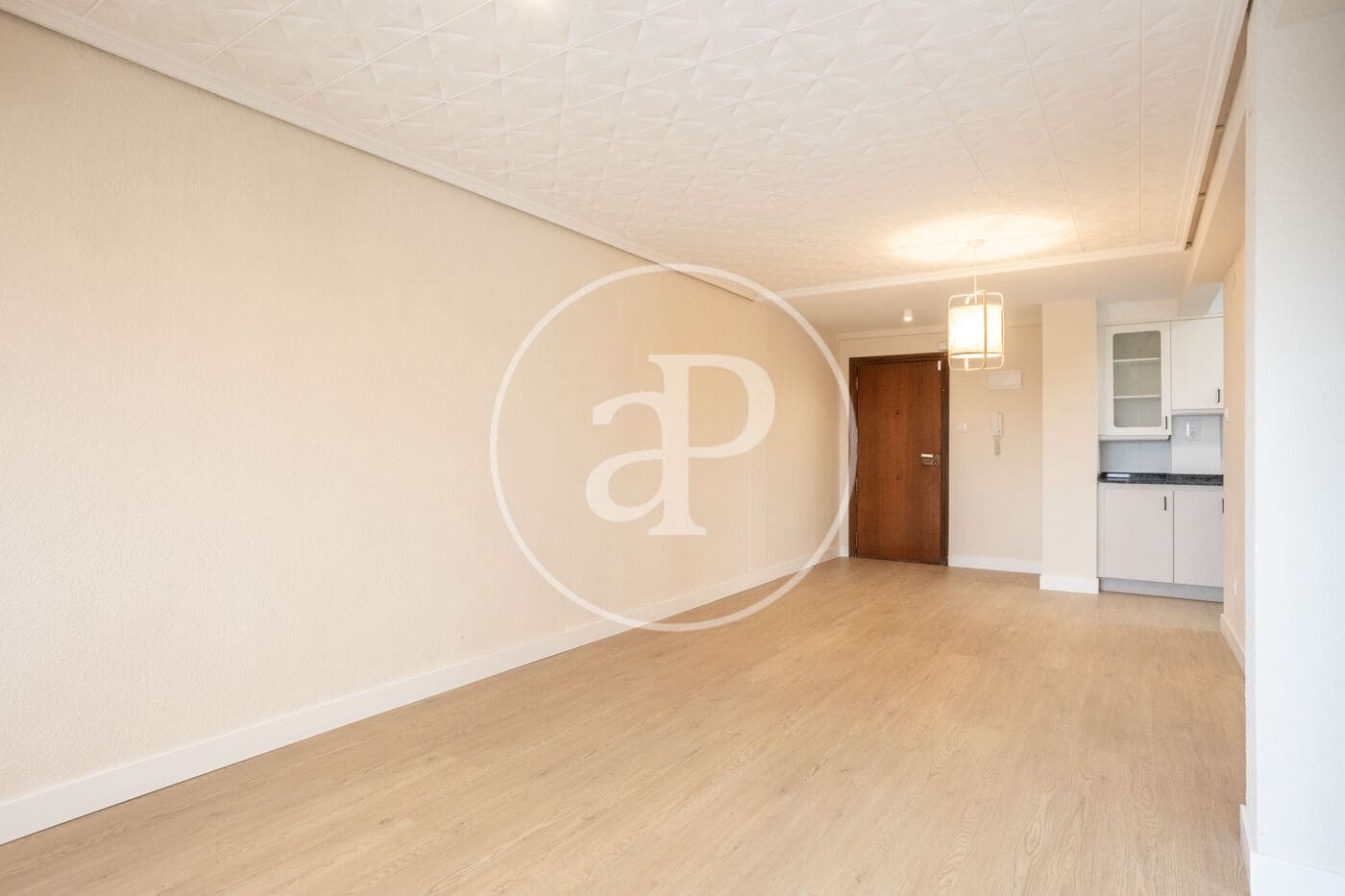 3 sovrum Lägenhet att hyra i Valencia stad - 1 600 € (Ref: 9849460)