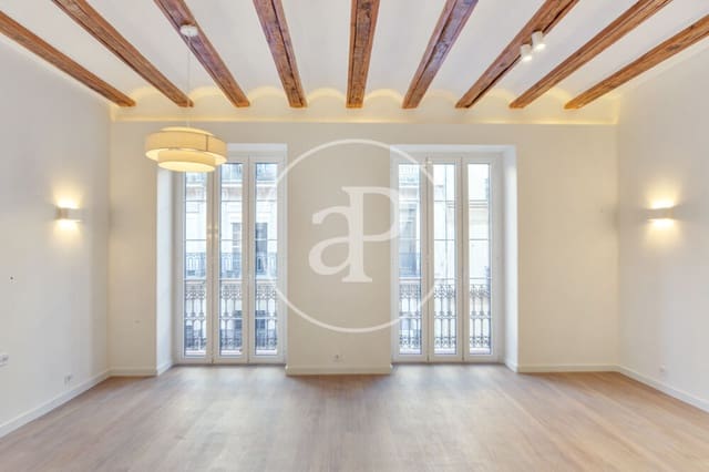 2 soveværelse Lejlighed til salg i La Roqueta, Valencia by - € 425.000 (Ref: 9849462)