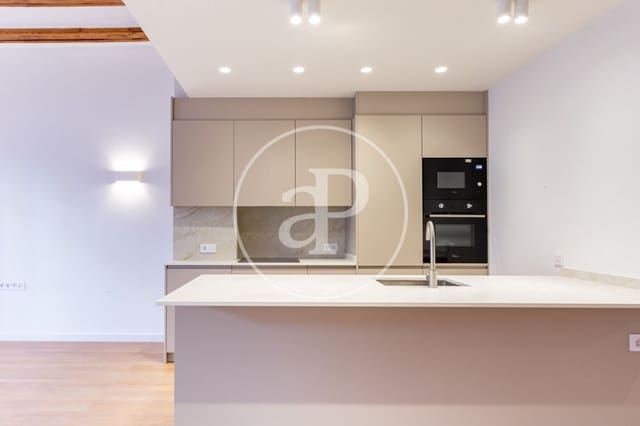 2 soveværelse Lejlighed til salg i La Roqueta, Valencia by - € 425.000 (Ref: 9849462)