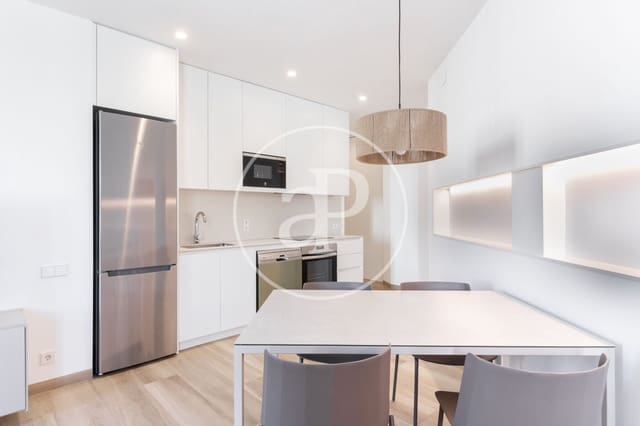 2 bedroom Apartment for rent in La Gran Via, Valencia city - € 2,100 (Ref: 9849465)