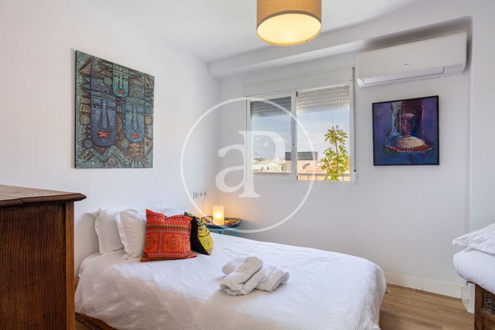 2 bedroom Apartment for rent in Valencia city - € 1,500 (Ref: 9851857)