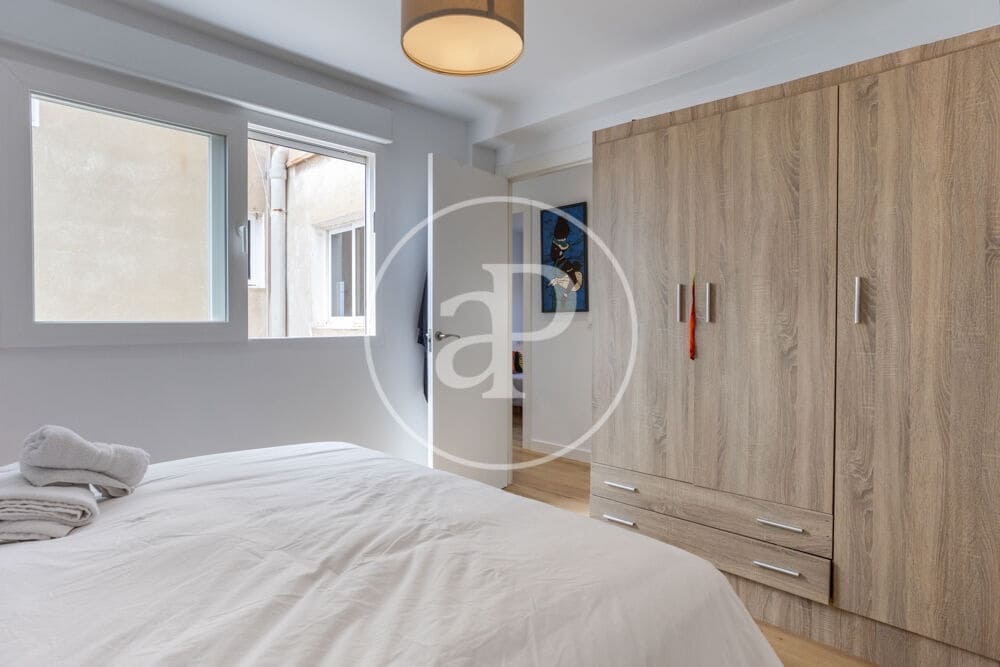 2 bedroom Apartment for rent in Valencia city - € 1,500 (Ref: 9851857)