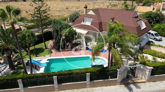 5 bedroom Villa for sale in San Vicente / Sant Vicent del Raspeig with pool - € 715,000 (Ref: 9851858)